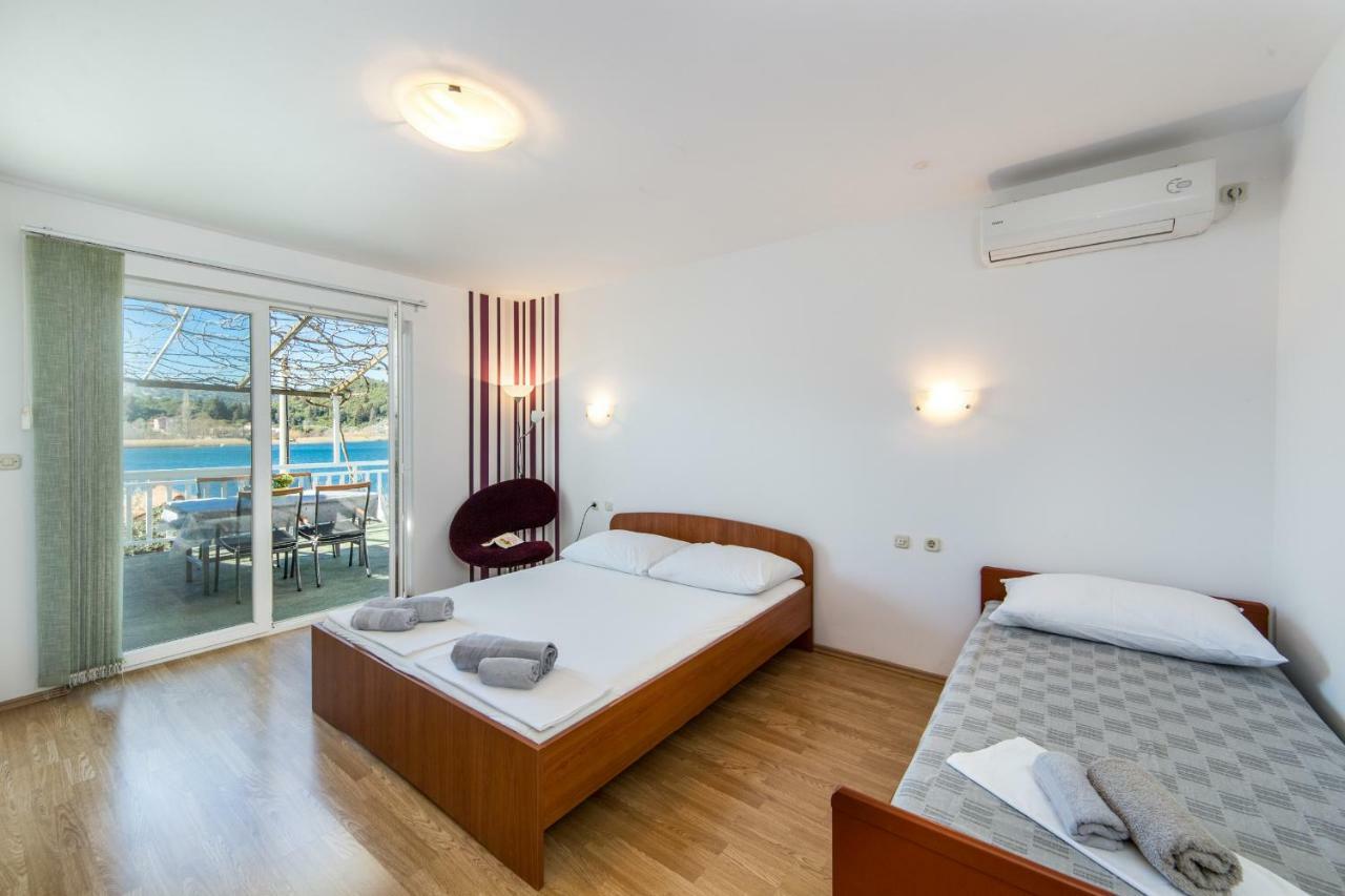 Apartments Barbir Ploce  Ngoại thất bức ảnh
