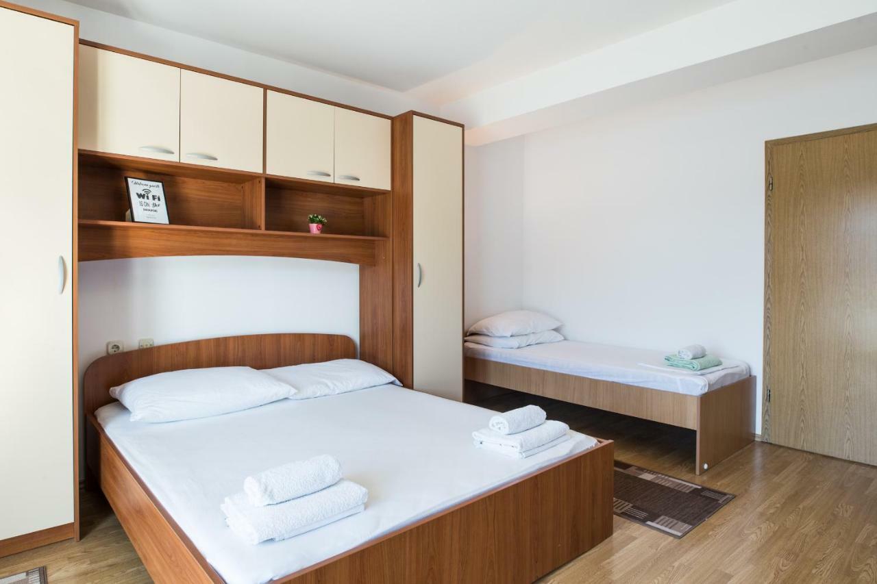 Apartments Barbir Ploce  Ngoại thất bức ảnh